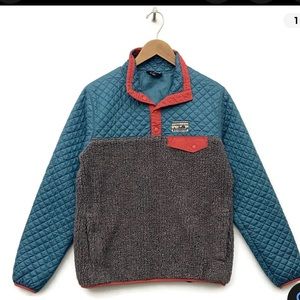 Patagonia Mixed Media Snap T Sherpa Pullover
Quilted Primaloft